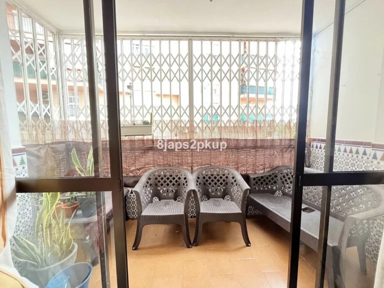 R5003317 | Ground Floor Apartment in Estepona – 3 beds, 1 baths