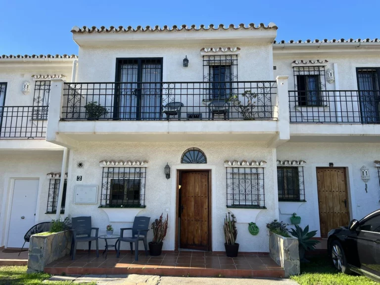 R4897525 | Townhouse in Bel Air – 3 beds, 2.5 baths