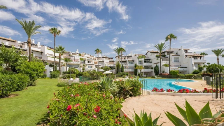 R4974439 | Ground Floor Apartment in Costalita – 3 beds, 2 baths