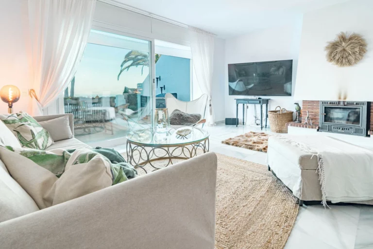 R5051917 | Townhouse in El Paraiso – 2 beds, 2 baths