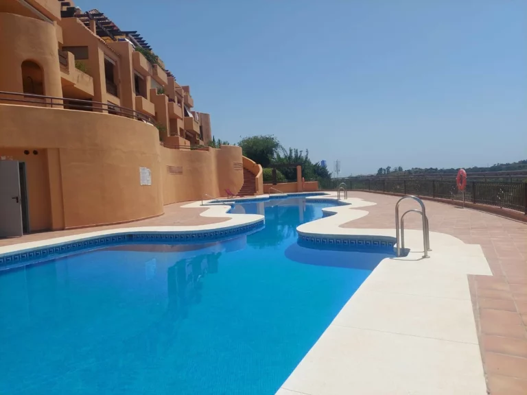 R4902700 | Ground Floor Apartment in Cancelada – 2 beds, 2 baths