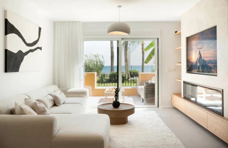 R4917919 | Ground Floor Apartment in Estepona – 3 beds, 2 baths