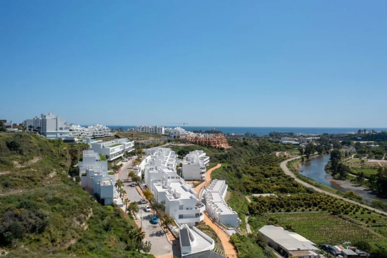 R5006287 | Middle Floor Apartment in Cancelada – 2 beds, 2 baths