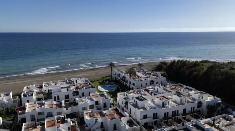 R4968946 | Townhouse in Costalita – 3 beds, 2 baths