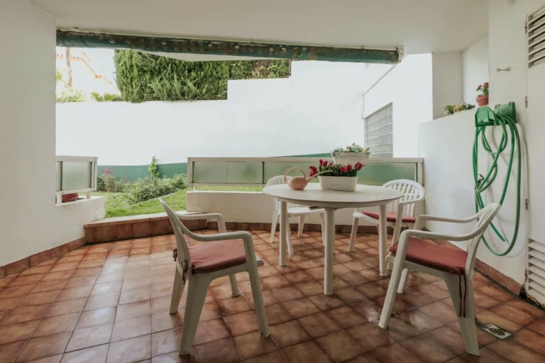R5055940 | Ground Floor Apartment in Estepona – 2 beds, 2 baths