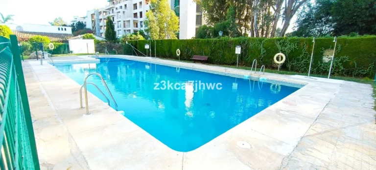 R5072902 | Ground Floor Apartment in Estepona – 1 beds, 1 baths