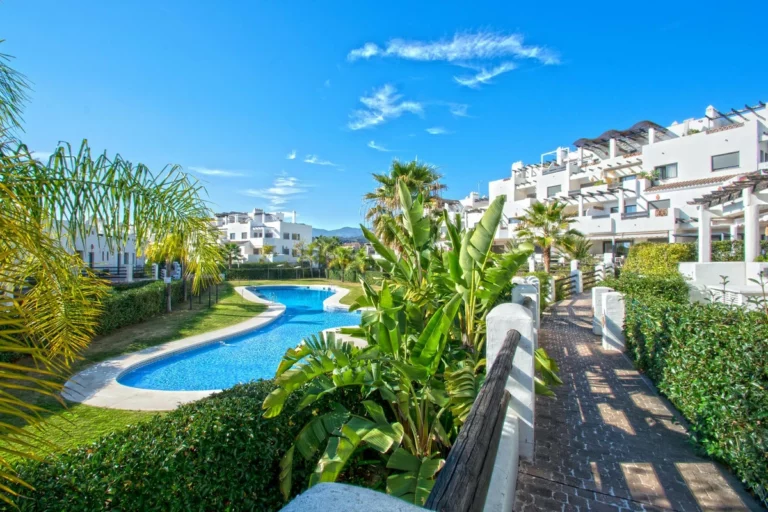 R4967893 | Penthouse in Selwo – 2 beds, 2 baths