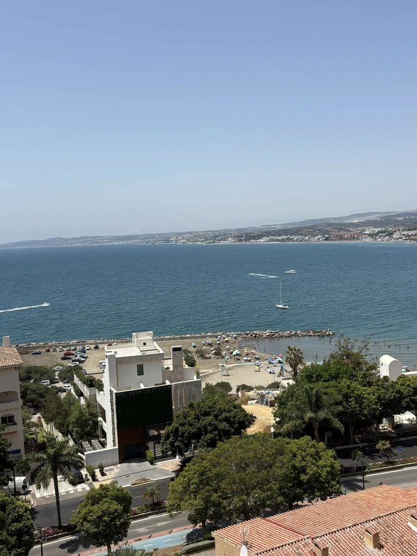 R5111275 | Penthouse in Estepona – 4 beds, 2 baths