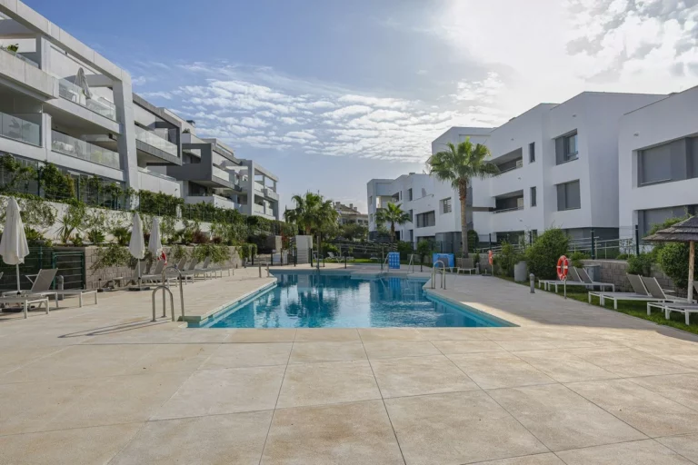 R5119009 | Ground Floor Apartment in Selwo – 2 beds, 2 baths