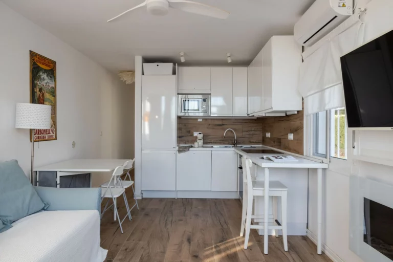 R4929307 | Ground Floor Apartment in Estepona – 2 beds, 1 baths