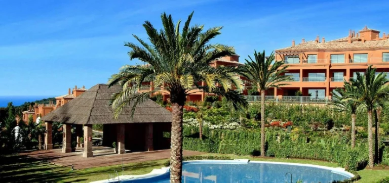 R5104873 | Middle Floor Apartment in Atalaya – 2 beds, 2 baths