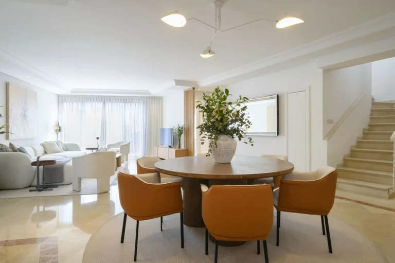 R5003953 | Penthouse in Estepona – 3 beds, 3 baths