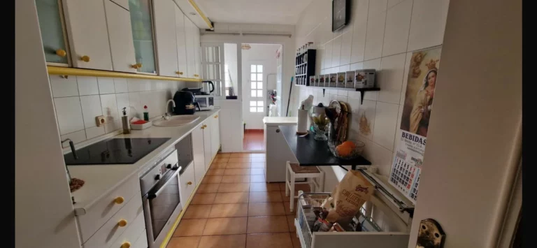 R5121364 | Ground Floor Apartment in Estepona – 3 beds, 2 baths