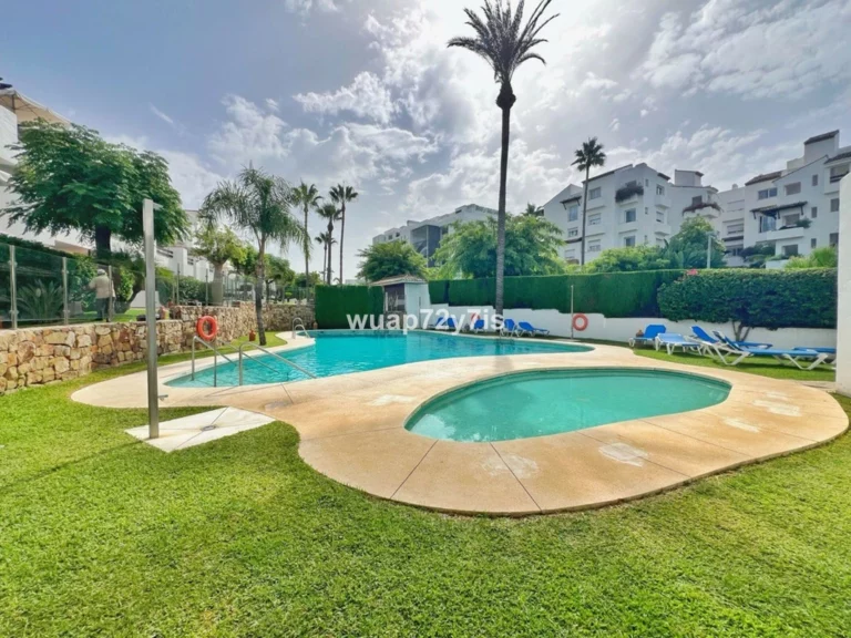 R5134747 | Ground Floor Apartment in Costalita – 3 beds, 2 baths