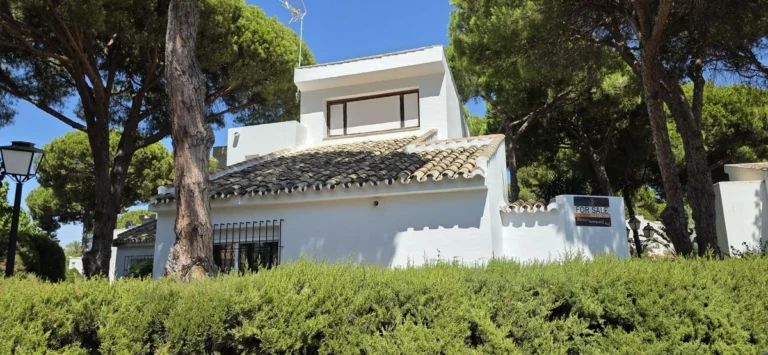 R5154889 | Townhouse in Benamara – 4 beds, 3 baths