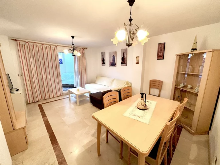 R5151781 | Ground Floor Apartment in Estepona – 1 beds, 1 baths