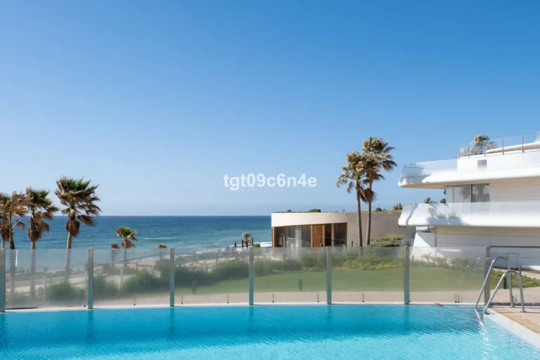 R5154649 | Middle Floor Apartment in Estepona – 3 beds, 2 baths