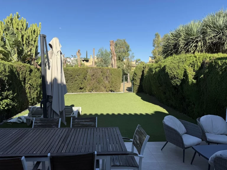 R5160244 | Semi-Detached House in Atalaya – 4 beds, 3.5 baths