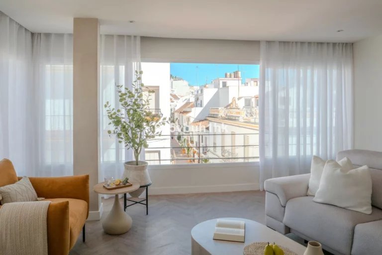 R5211460 | Ground Floor Apartment in Estepona – 2 beds, 2 baths
