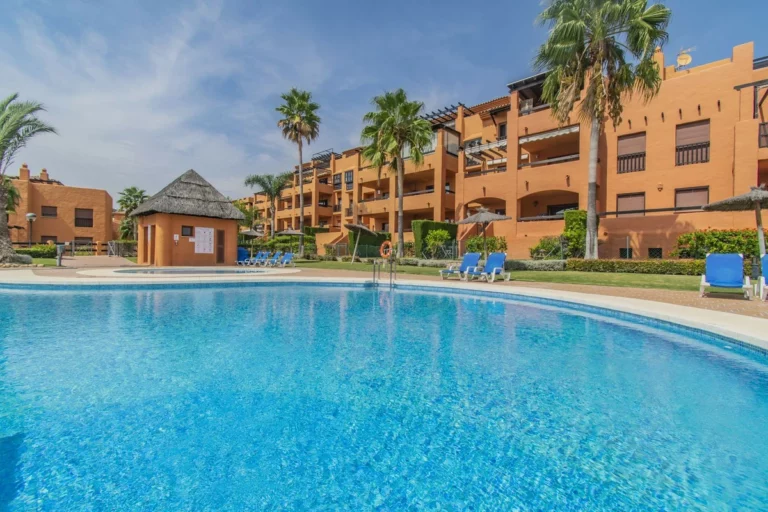 R5196925 | Ground Floor Apartment in Atalaya – 2 beds, 2 baths