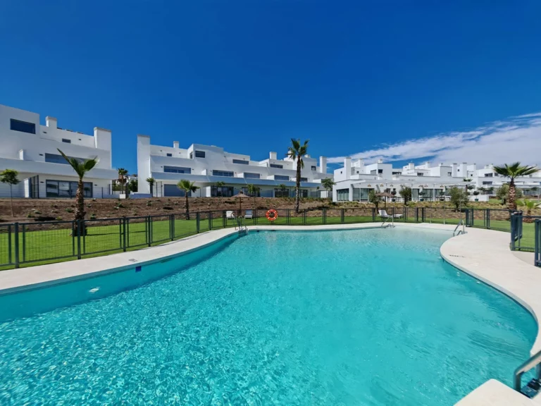 R5179738 | Penthouse in Cancelada – 3 beds, 2 baths