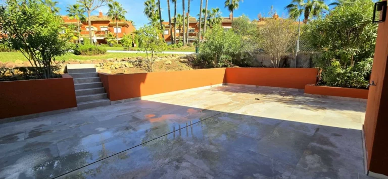 R5216335 | Semi-Detached House in Atalaya – 3 beds, 2.5 baths