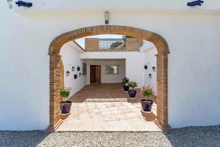 R4847554 | Finca – Cortijo in Estepona – 5 beds, 3 baths