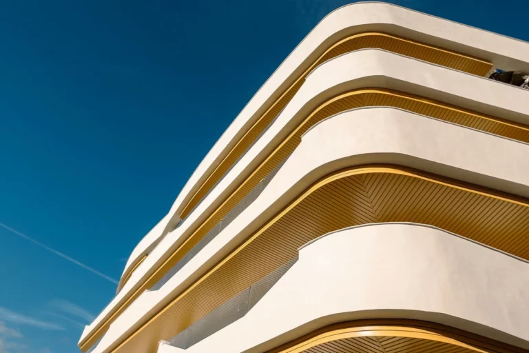 R5212405 | Penthouse Duplex in Estepona – 2 beds, 2 baths