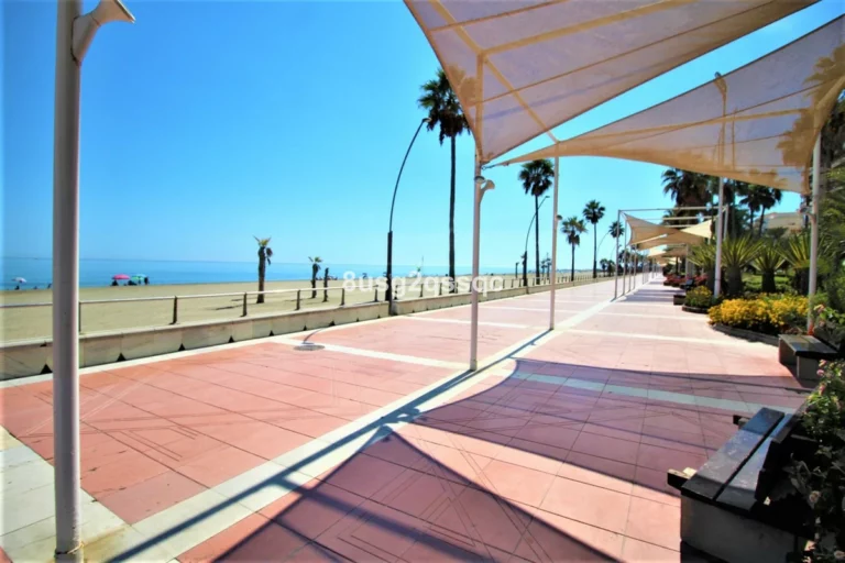 R5163853 | Penthouse Duplex in Estepona – 3 beds, 2 baths