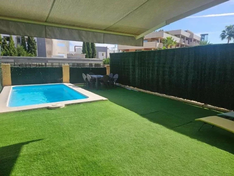 R5213893 | Townhouse in Bel Air – 3 beds, 3 baths