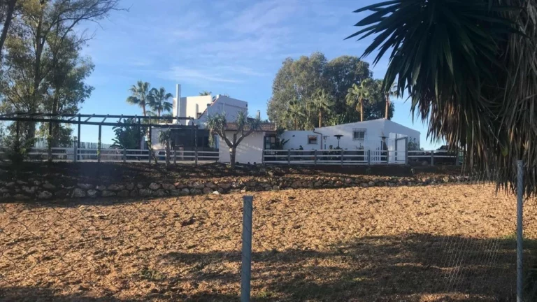 R4893439 | Finca – Cortijo in Selwo – 1 beds, 5 baths