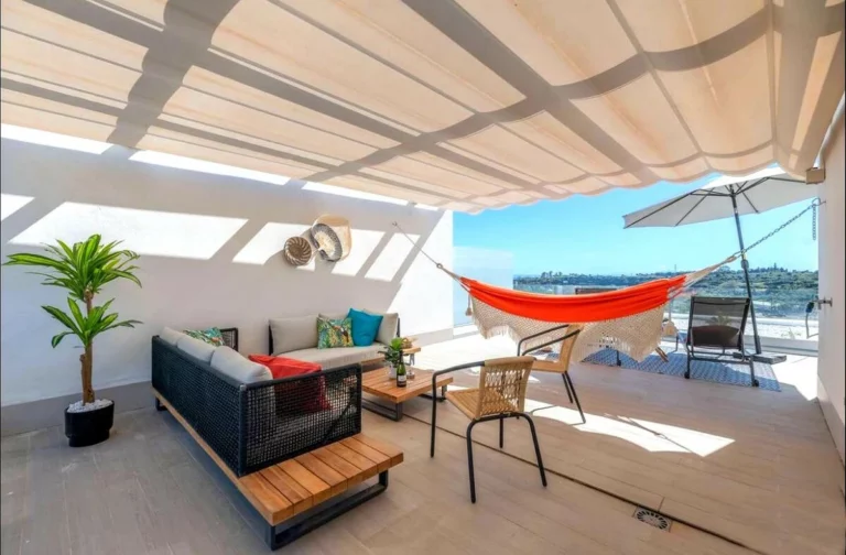 R5061826 | Townhouse in Cancelada – 3 beds, 3 baths