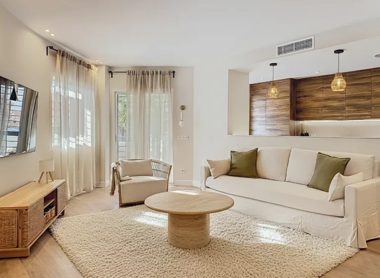 R5164354 | Ground Floor Apartment in Estepona – 3 beds, 2 baths