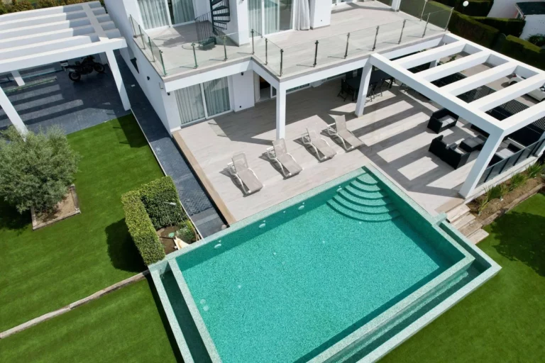 R5151661 | Detached Villa in Cancelada – 5 beds, 6 baths