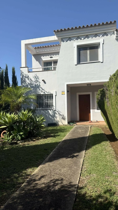 R5199259 | Semi-Detached House in Atalaya – 4 beds, 4 baths