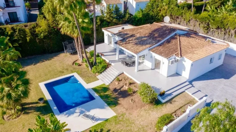 R3326254 | Detached Villa in Atalaya – 4 beds, 3 baths