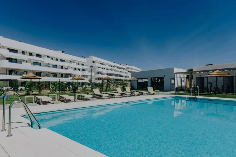 R5156191 | Ground Floor Apartment in Selwo – 2 beds, 2 baths