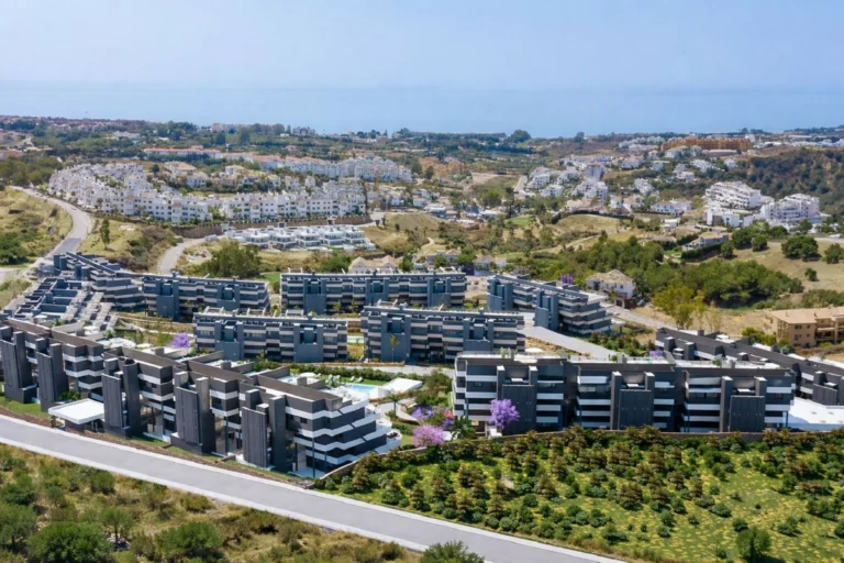 R5259529 | Middle Floor Apartment in Selwo – 2 beds, 2 baths