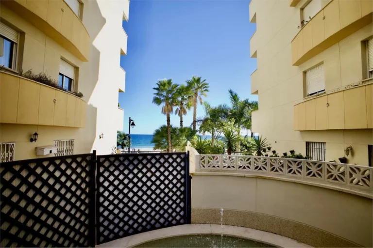 R5116657 | Ground Floor Apartment in Estepona – 1 beds, 1 baths