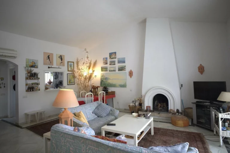 R5252122 | Middle Floor Apartment in Atalaya – 2 beds, 2 baths