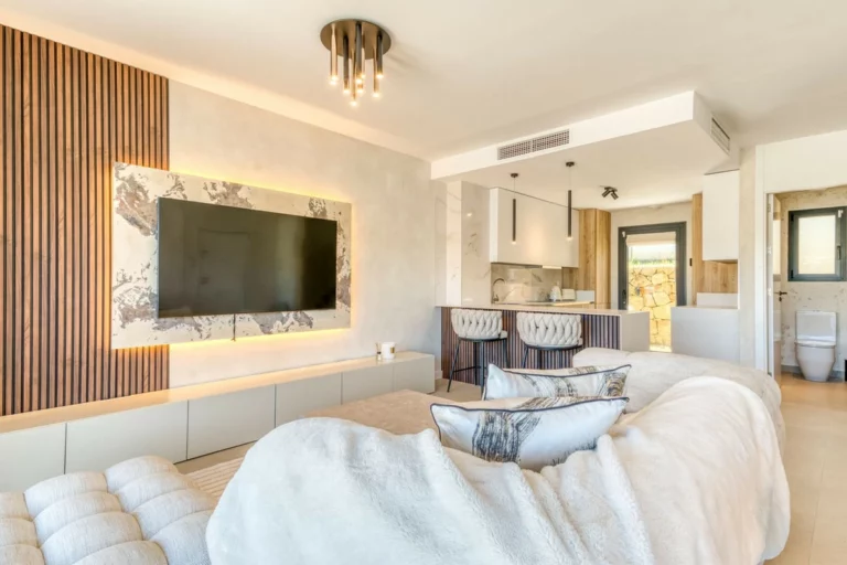 R5272207 | Townhouse in Atalaya – 3 beds, 2.5 baths