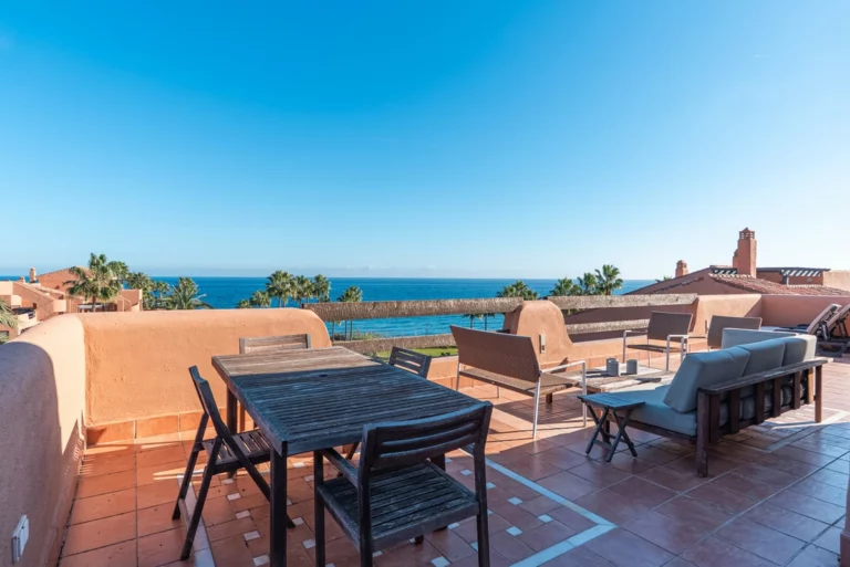 R5226085 | Penthouse in Estepona – 1 beds, 1 baths