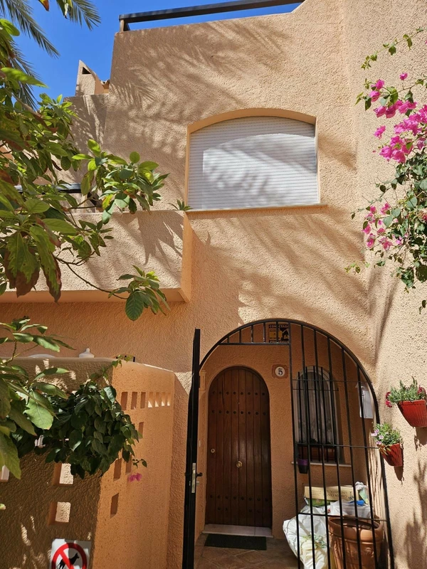 R5228782 | Townhouse in Atalaya – 3 beds, 3 baths