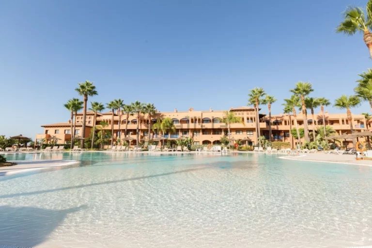 R4671655 | Ground Floor Apartment in Estepona – 1 beds, 1 baths