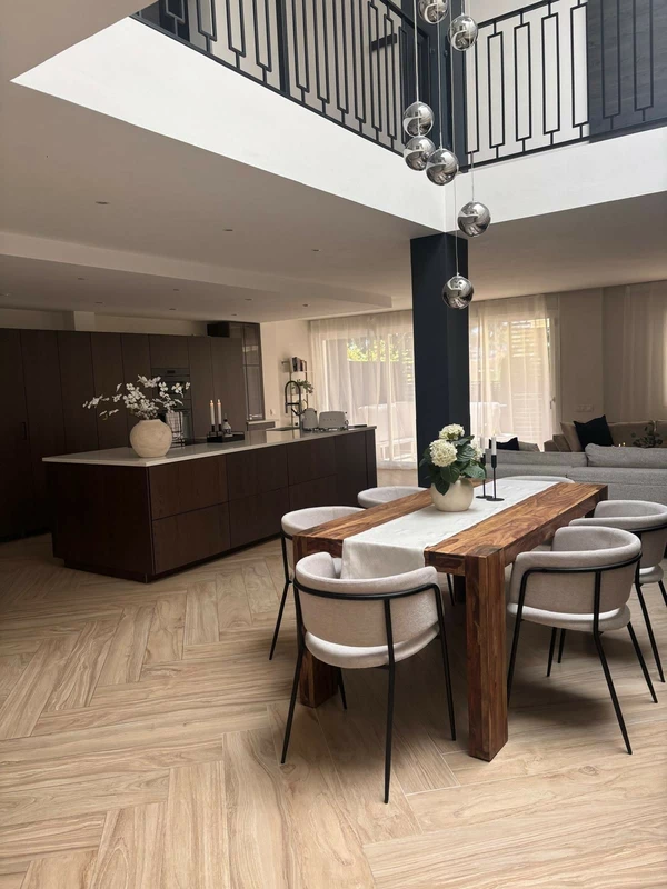 R5311546 | Townhouse in Atalaya – 4 beds, 5 baths