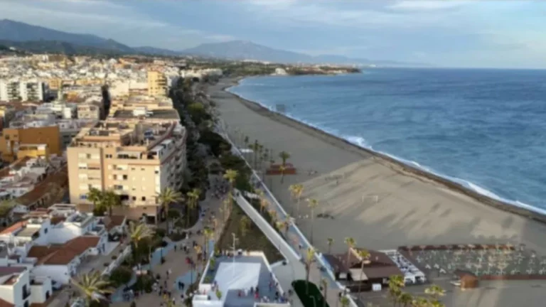 R5339269 | Ground Floor Apartment in Estepona – 3 beds, 2 baths