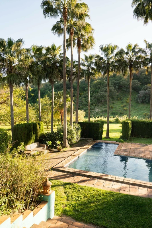 R5046055 | Finca – Cortijo in Estepona – 4 beds, 4 baths