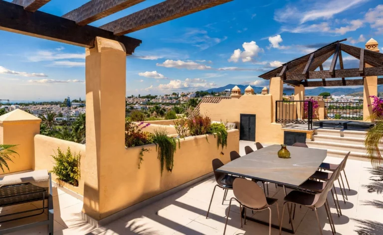 R5054803 | Penthouse Duplex in Atalaya – 3 beds, 3 baths