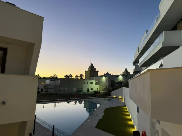 R5214358 | Ground Floor Apartment in Estepona – 1 beds, 1 baths