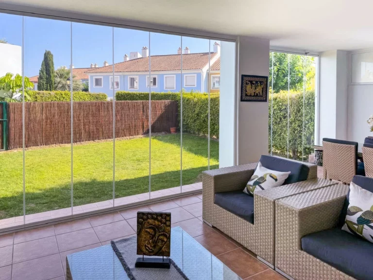 R4671403 | Ground Floor Apartment in El Paraiso – 2 beds, 2 baths